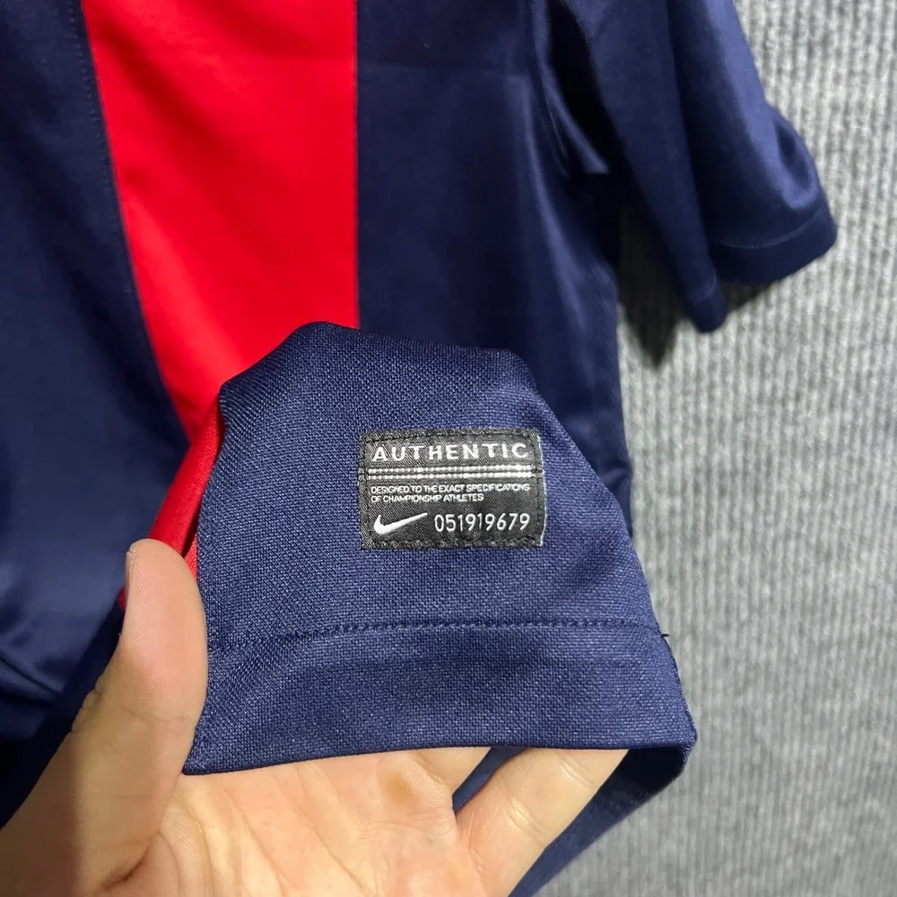 Nike Soccer Jersey Mens Medium Navy Red Dri-FIT Training Shirt Practice